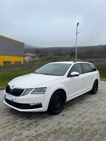 Škoda OCTAVIA 2019 2.0 TDi DSG 4x4 FullLED NAVI SENZORY - 2