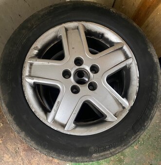 Alu R16 5x112 oreg Vw na slušných letních 205/55 R16 Levně - 2