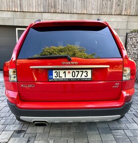 Volvo XC90 3.2 4wd R-design ČR - 2