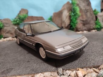 prodám model 1:18 citroen XM - 2