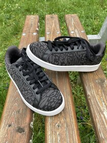 černo-šedé boty Adidas vel. 36 2/3 - 2