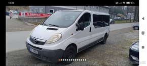 Vivaro prodloužené 9 míst - 2