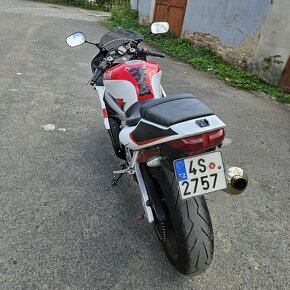 YAMAHA R6 - 2