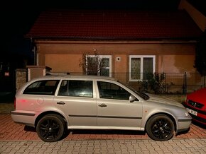 Škoda Octavia 2.0i benzin. Rok 2001  STK do 08/2025 - 2