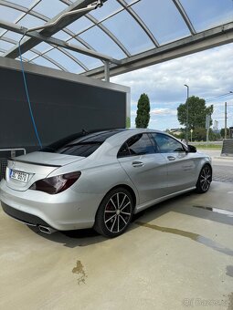 Mercedes-Benz CLA180 - 2