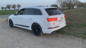 Audi q7 sline 200kw rozvody,nove turbo,webasto - 2