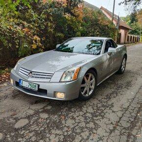 CADILLAC XLR  luxusní kabriolet cabrio  žehlička - 2