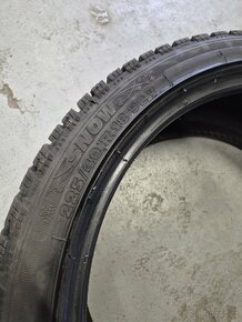 4x zimní pneu 225/40R18 Riken - 2