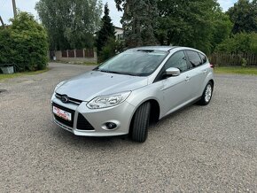 Focus 1.6 16v 92 kw 74500 Km top stav - 2