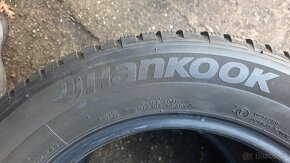 2ks zimní pneu 215/60 r16 - 2