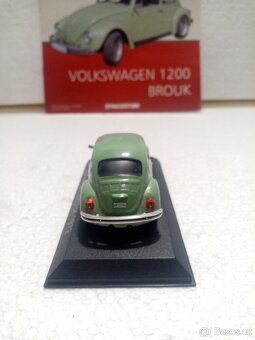 Kovové Autíčko volkswagen 1200 brouk - 2