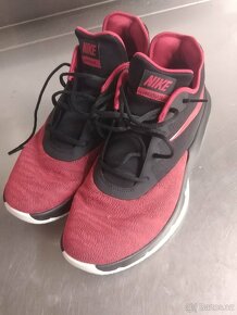 Boty Nike Infuriate vel 47.5 - 2