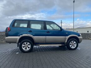 Nissan Terráno 2.7 tdi - 2