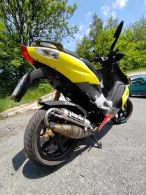 Aprilia SR 50 - 2