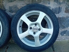 Mazda 2, 2008, litá kola 15" 4x100 - 2