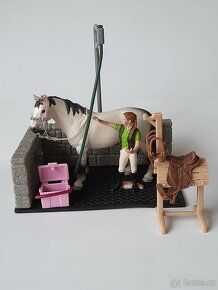 Schleich 42104 Mycí kout - 2