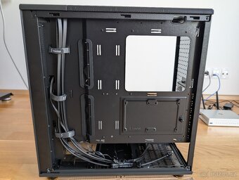 Fractal Design North Charcoal Black TG Dark - záruka 19 měsí - 2