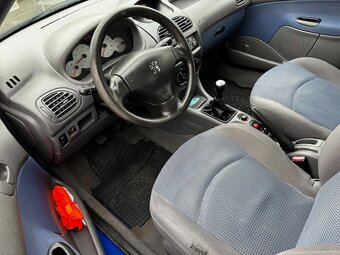 Peugeot 206 1.1i, r.2002, StK, rozvody, 100k km - 2