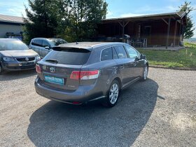 Toyota Avensis 2.0 D 4-D - 2