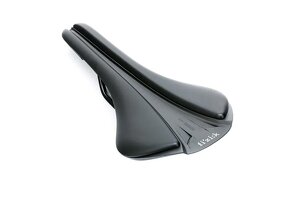 prodam sedlo fizik antares Evo R 5 jete par km, - 2