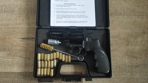 Prodám plyn.pistoly(Sig Sauer)nová 9mm - 2