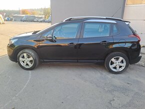 PEUGEOT 2008 1.2i, r.19, 1. majitel, ČR, jen servis PEUGEOT - 2