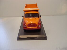 Model TATRA 148 -1:43 - 2