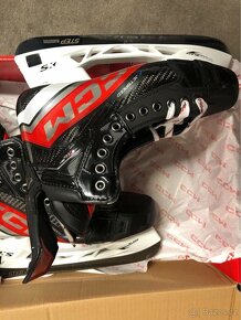 Hokejové brusle CCM Jetspeed ft6 pro - 2