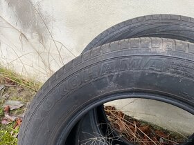 Pneu Yokohama Geolandar 225/65 R17 - 2