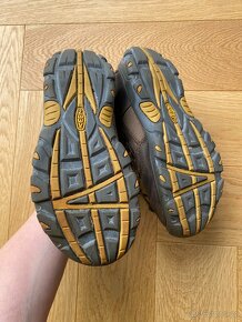 Keen waterproof velikost 35 - 2