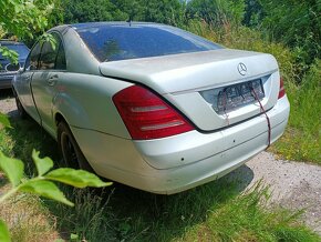 // MERCEDES W221 S-CLASS // NÁHRADNÍ DÍLY - 2