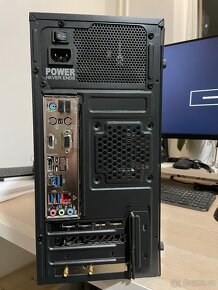 Moderní, tiché a výkonné PC (původní cena 26tis) Intel 13th. - 2