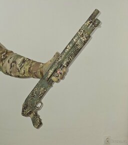 airsoft brokovnice Mossberg 500 s DIY KRYLON camo - 2