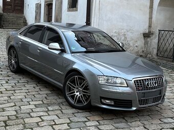 Audi s8 v10 po rozvodech - 2