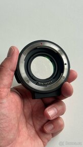 Canon Mount Adapter EF-EOS R 0.71x - C70 - 2