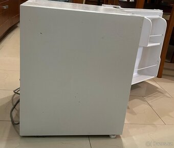 Prodám mini lednička - 2