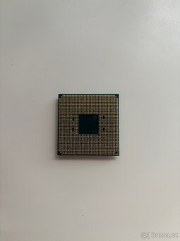 AMD Ryzen 5 3600 - 2