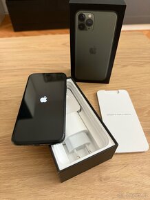 Apple iPhone 11 Pro 64g Midnight Green - 2