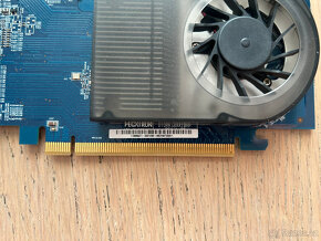 Grafická karta AMD Radeon HD7570 2GB GDDR3 - 2