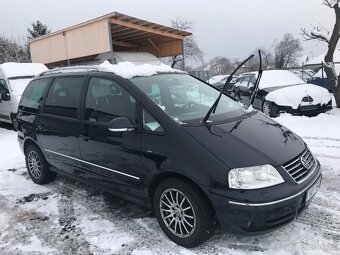 Volkswagen Sharan 2.0 TDI 103 KW,KLIMA,7-MÍST... - 2