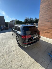 Audi Q7 - 2