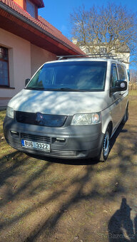 Volkswagen Transporter T5 - 2