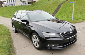 SKODA Superb Combi 2.0 TDi Ambition 4x4 DSG - 2