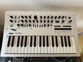 Korg minilogue - 2