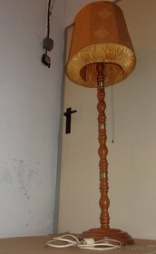 stojací lampa - 2