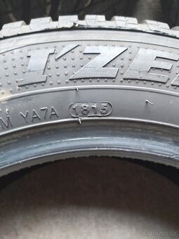 Prodám zimní pneu Kumho 185/65/15 - 2