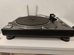 Technics SL 1210 Mk 2 - 2