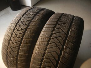 Zimní pneu Pirelli 255/45R20 - 2