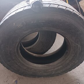 Pneu 315/80R22,5 - 2