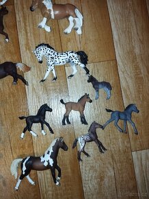 Více hraček od Schleich - 2